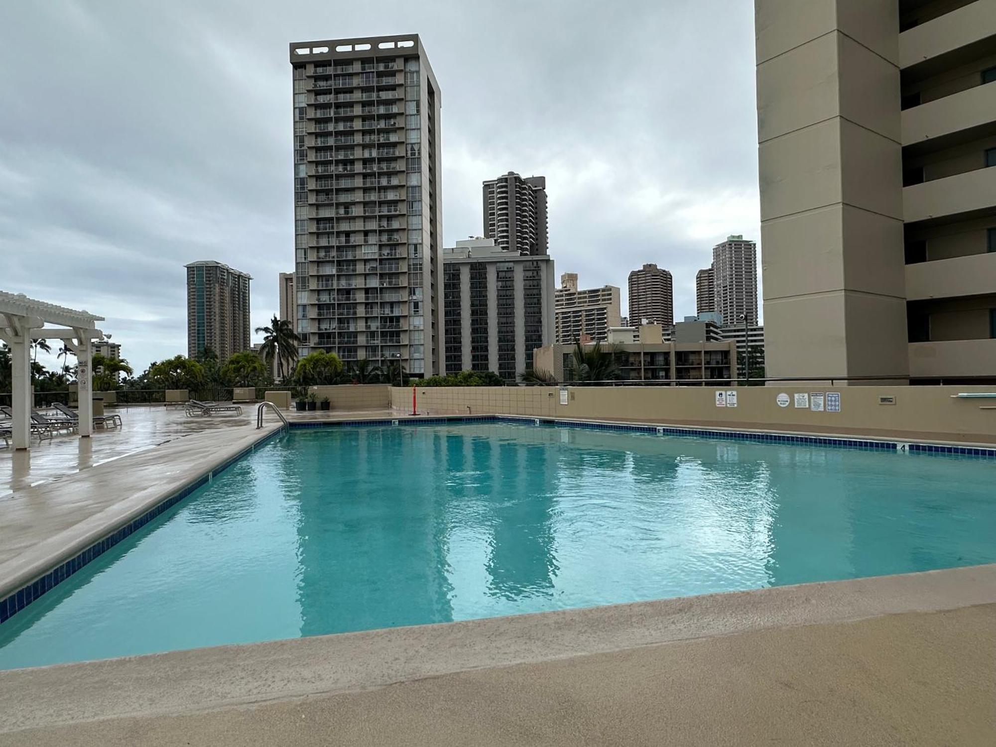 Vacation Rental Studios At Hawaiian Monarch Honolulu Exterior photo