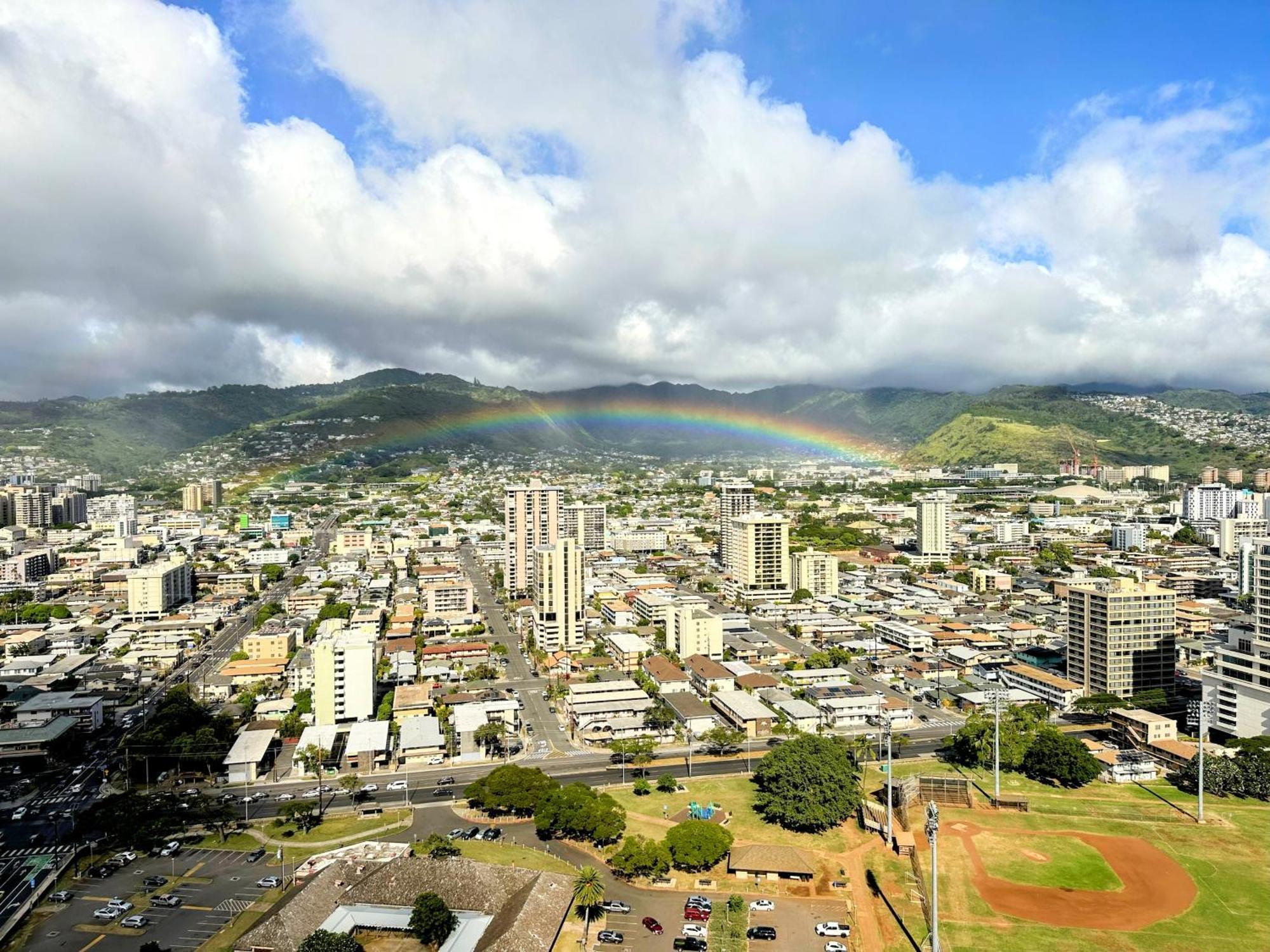 Vacation Rental Studios At Hawaiian Monarch Honolulu Exterior photo